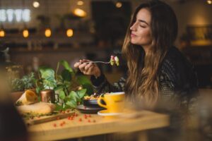 How to Eat Guilt Free Through the Holidays without Weight Gaining Weight
